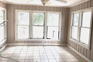 603 N Depot St, Victoria, TX 77901 - Photo 8