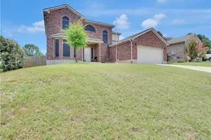 1775 Jasons N Ct, New Braunfels, TX 78130 - Photo 2