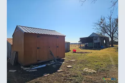 2051 County Road 3155, Valley Mills, TX 76689 - Photo 30