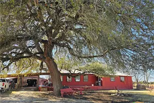 2051 County Rd 3155, Valley Mills, TX 76689 - Photo 2