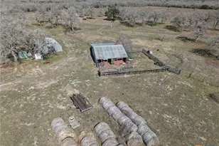 15631 FM 682, Yoakum, TX 77995 - Photo 28