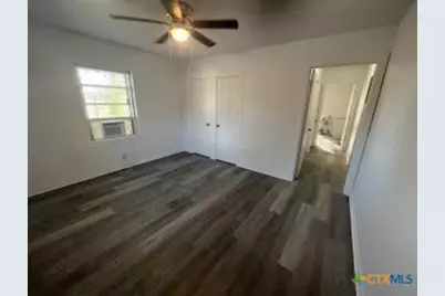 1916 Holloman Drive, Port Lavaca, TX 77979 - Photo 8