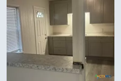 1916 Holloman Drive, Port Lavaca, TX 77979 - Photo 6