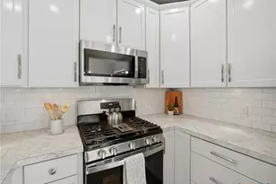 11901 E Swearingen Dr, Austin, TX 78758 - Photo 10