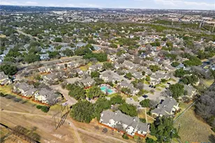 11901 E Swearingen Dr, Austin, TX 78758 - Photo 26