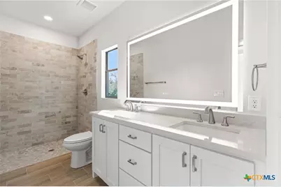 1595 Rocky Ridge Loop, Canyon Lake, TX 78133 - Photo 18