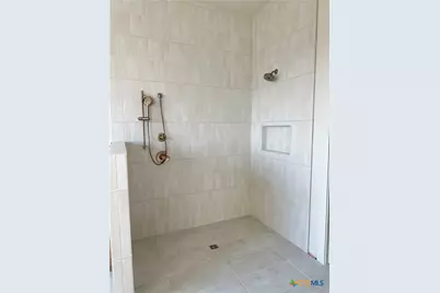 203 Glenview Circle, Belton, TX 76513 - Photo 8