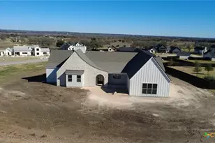 203 Glenview Cir, Belton, TX 76513 - Photo 10