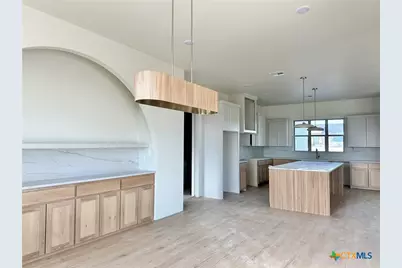 203 Glenview Circle, Belton, TX 76513 - Photo 6