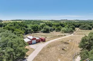 6101 Cr 208, Lampasas, TX 76550 - Photo 10