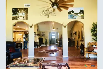 6101 Cr 208, Lampasas, TX 76550 - Photo 12