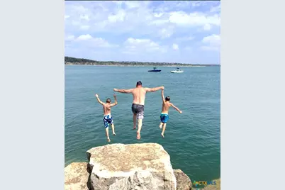 699 Glenn Drive, Canyon Lake, TX 78133 - Photo 12