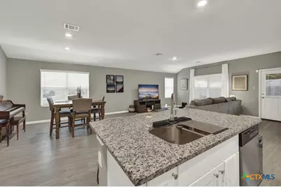 9030 Austin Ridge, Seguin, TX 78155 - Photo 12