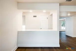 102 Mesa Dr, Gatesville, TX 76528 - Photo 12