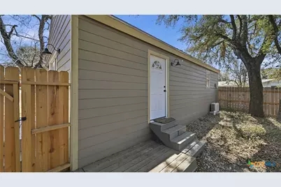 817 Scenic Drive, Canyon Lake, TX 78133 - Photo 32