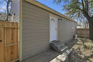 817 Scenic Dr, Canyon Lake, TX 78133 - Photo 36