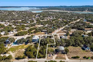 817 Scenic Dr, Canyon Lake, TX 78133 - Photo 8