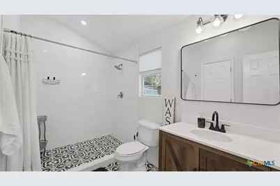 817 Scenic Drive, Canyon Lake, TX 78133 - Photo 40