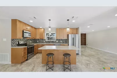 1409 Highland Drive, San Marcos, TX 78666 - Photo 16