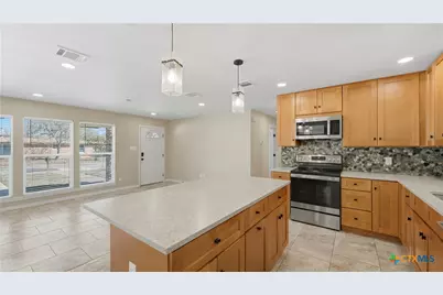 1409 Highland Drive, San Marcos, TX 78666 - Photo 12