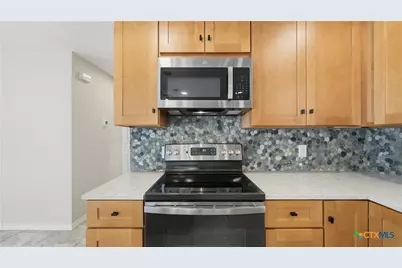 1409 Highland Drive, San Marcos, TX 78666 - Photo 10