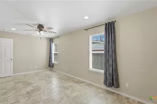 1409 Highland Dr, San Marcos, TX 78666 - Photo 32