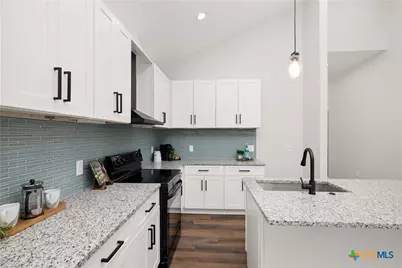 1310 Mountain Top Loop, Canyon Lake, TX 78133 - Photo 6