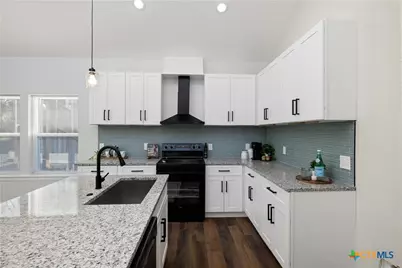 1310 Mountain Top Loop, Canyon Lake, TX 78133 - Photo 6