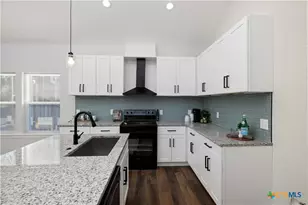 1310 Mountain Top Loop, Canyon Lake, TX 78133 - Photo 6