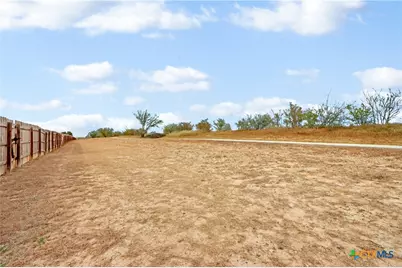 1048 Dumfries Drive, Seguin, TX 78155 - Photo 28