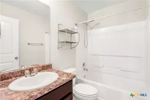 1048 DUMFRIES Dr, Seguin, TX 78155 - Photo 22