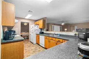 9795 Fm 622, Goliad, TX 77963 - Photo 12