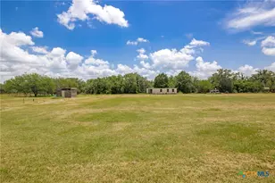 9795 Fm 622, Goliad, TX 77963 - Photo 38