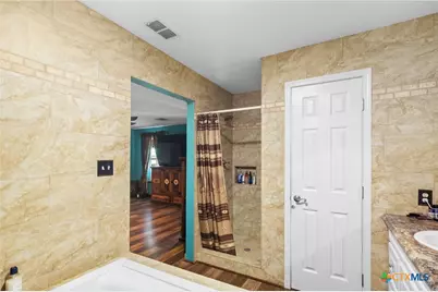 9795 Fm 622, Goliad, TX 77963 - Photo 18