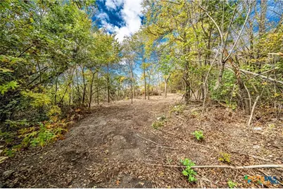 101 Creek Cliff Drive, Gatesville, TX 76528 - Photo 4