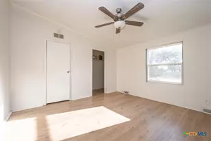 105 Grace Rd, Belton, TX 76513 - Photo 18