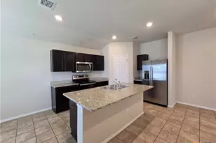 6114 Sally Ride Ln, Killeen, TX 76543 - Photo 6