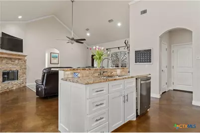 10514 Mesa Drive, Waco, TX 76708 - Photo 18