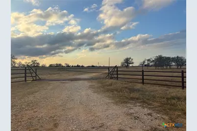 2039 County Road 326, Giddings, TX 78942 - Photo 18