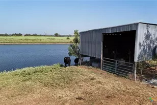 2039 Co Rd 326, Giddings, TX 78942 - Photo 2