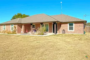 106 Savage Cir, Copperas Cove, TX 76522 - Photo 1