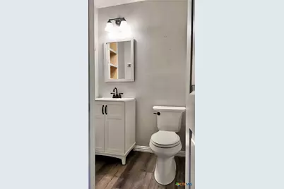 808 Fern Ln, Victoria, TX 77904 - Photo 14