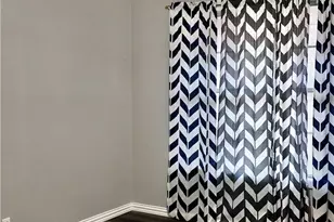 808 Fern Ln, Victoria, TX 77904 - Photo 18