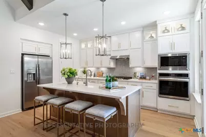 212 Missouri Primrose Lane, San Marcos, TX 78666 - Photo 2