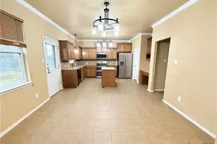 1610 Walker Pl Blvd, Copperas Cove, TX 76522 - Photo 8