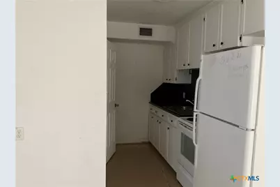 509 North Street, Yoakum, TX 77995 - Photo 20