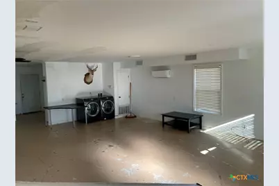 509 North Street, Yoakum, TX 77995 - Photo 12