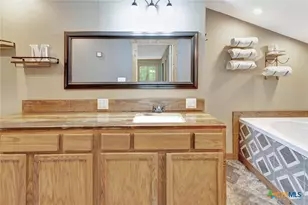1710 Co Rd 399, Louise, TX 77455 - Photo 36