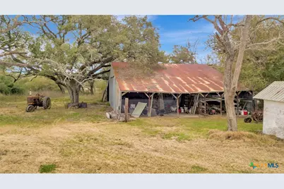 1710 County Road 399, Louise, TX 77455 - Photo 44