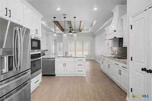 2042 Butternut Rd, Temple, TX 76502 - Photo 8